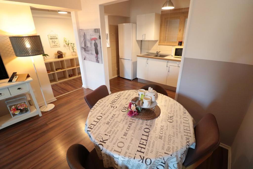 Eva Twin Apartments Бухарест Екстер'єр фото