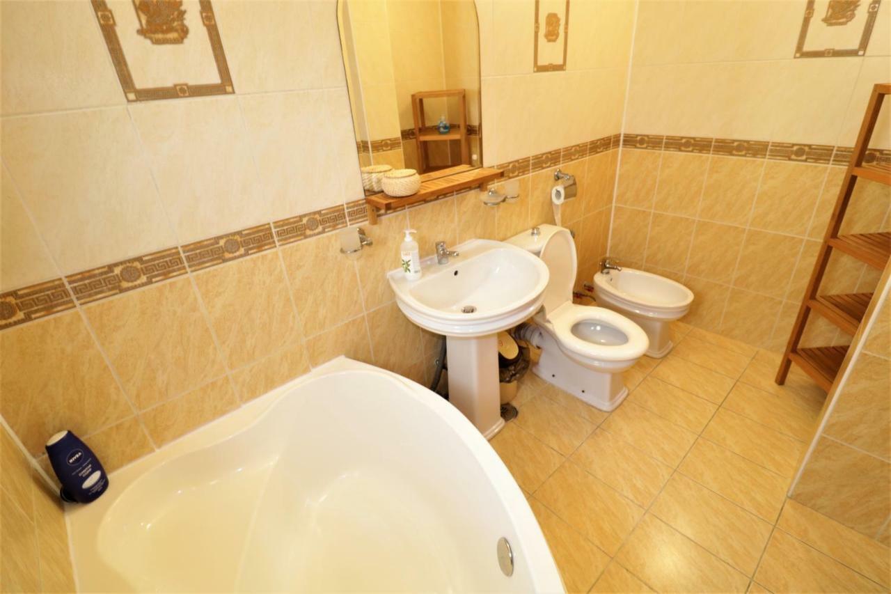 Eva Twin Apartments Бухарест Екстер'єр фото